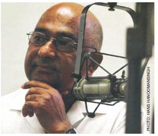 Veteran journalist Hans Hanoomansingh dies at 82