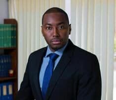 Paramedic awarded $154,000 for wrongful arrest