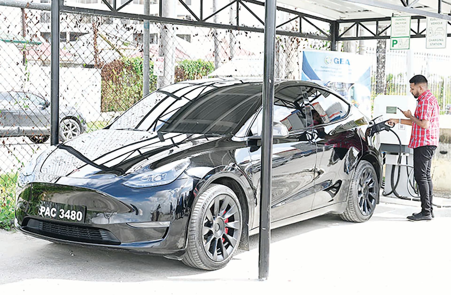 Clean Mobility Initiative: More than 870 electric vehicles imported as Guyana pushes for cleaner transport