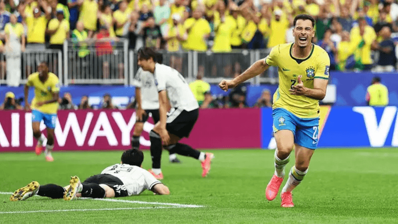 Martinelli scores 96th-minute winner as Brazil beat Japan to reach last 16