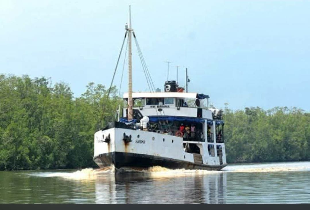 MV Barima capsizes with 116 passengers off Pomeroon