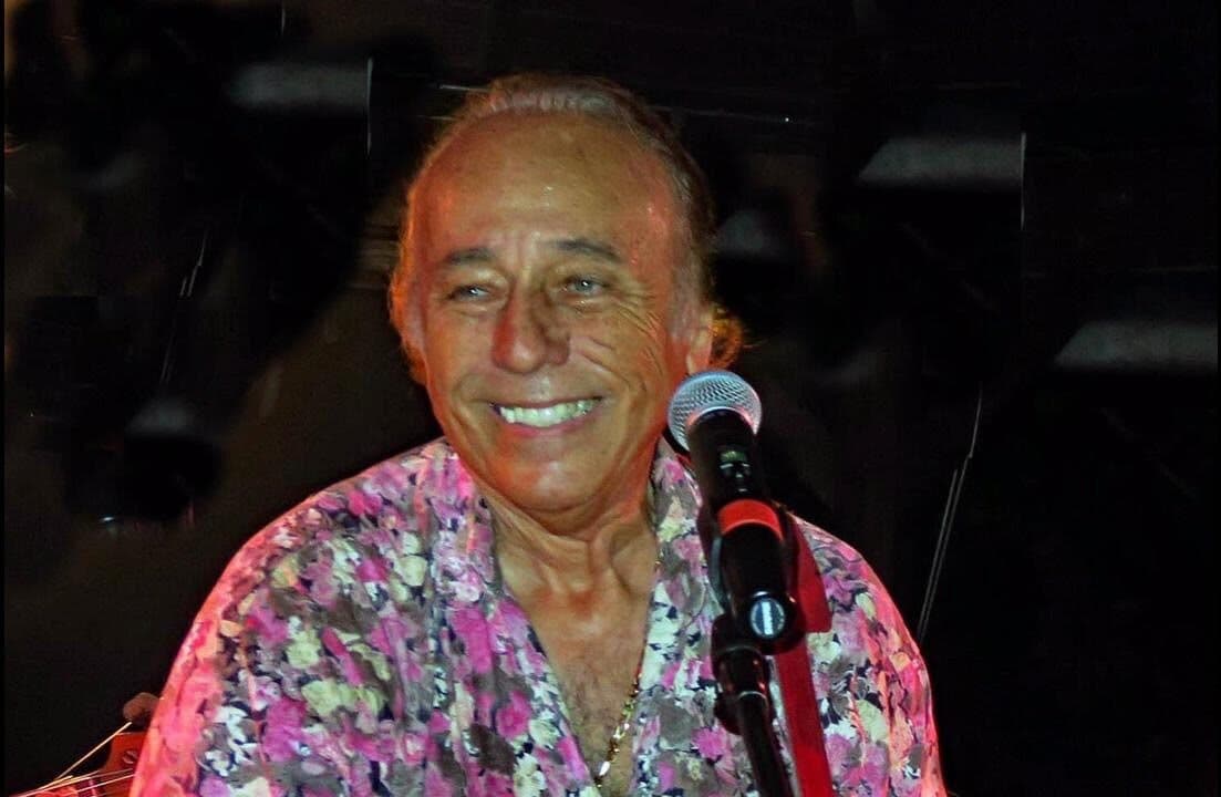 Ambassador to the US Vic Fernandes pays tribute to the late Sir Charles Emile Straker