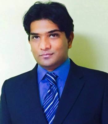 Economists: Government must take honest look at economy