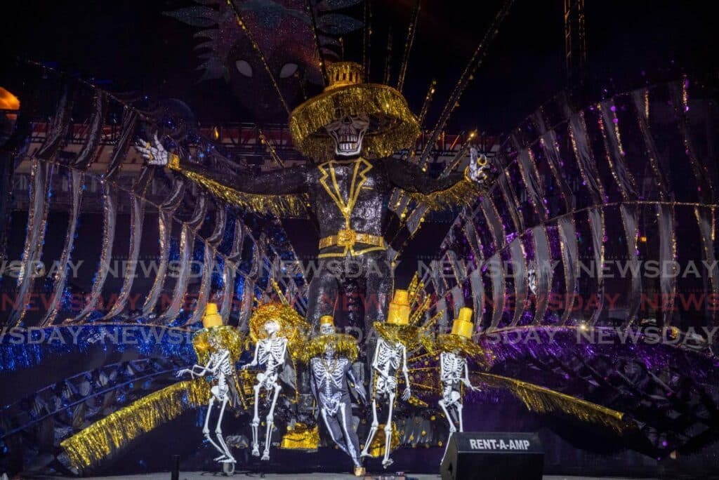 Carnival Kings and Queens wow at Dimanche Gras