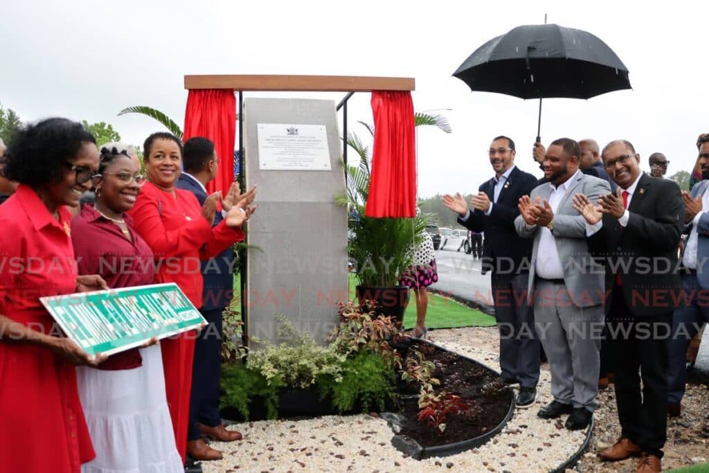 Ex-UNC MP Ragbir considers joining PNM