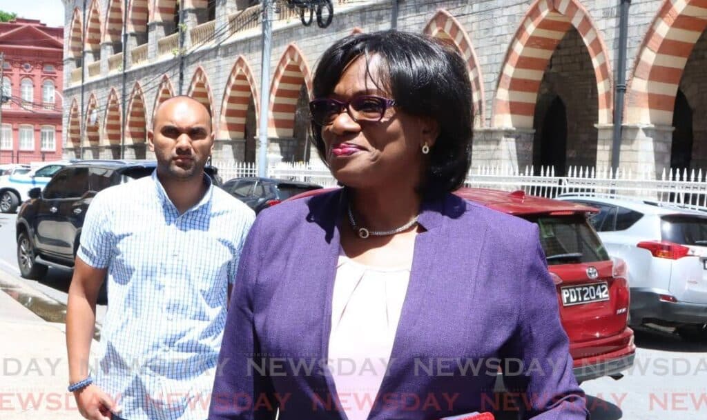 Erla sent on vacation