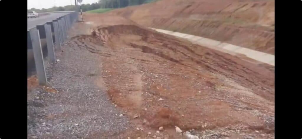Erosion threatens newly opened Sangre Grande highway