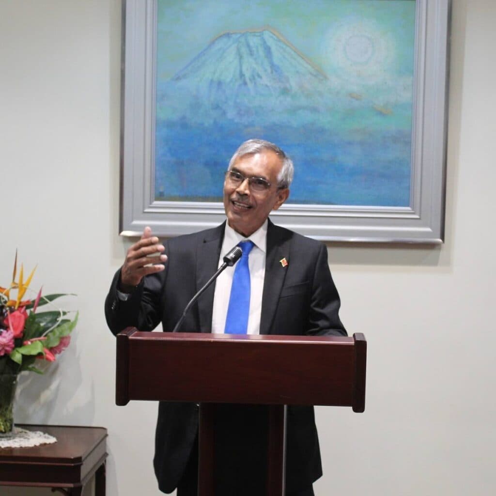 Naps Girls, BATCE students take President's Medal – while 105 schols awarded