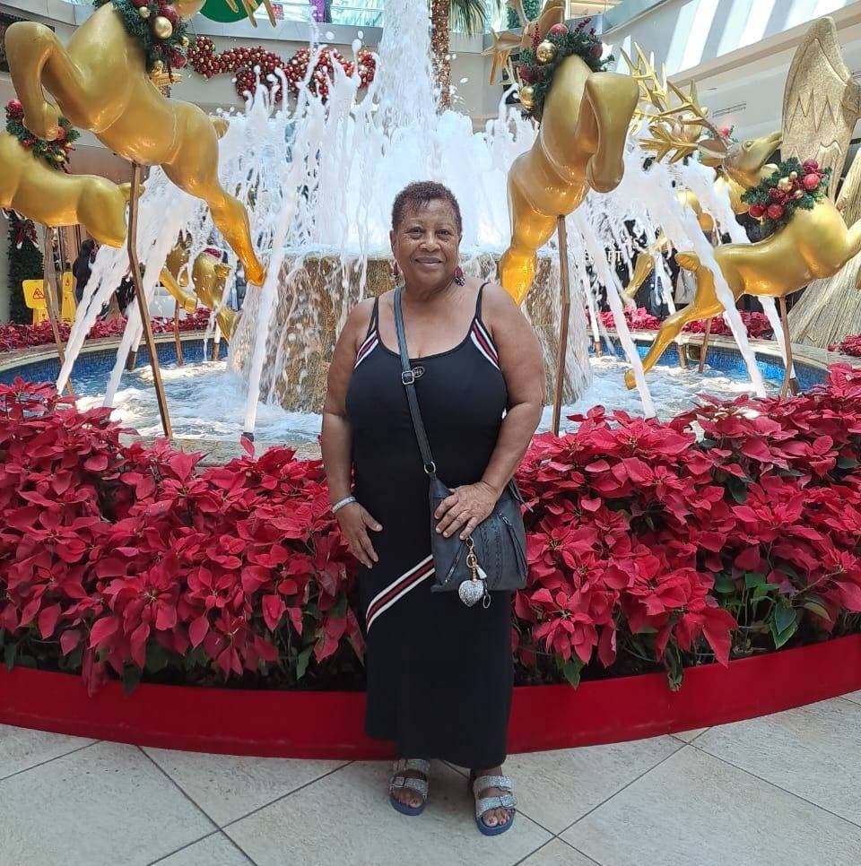 Valerie Green, The Flag Woman, has died