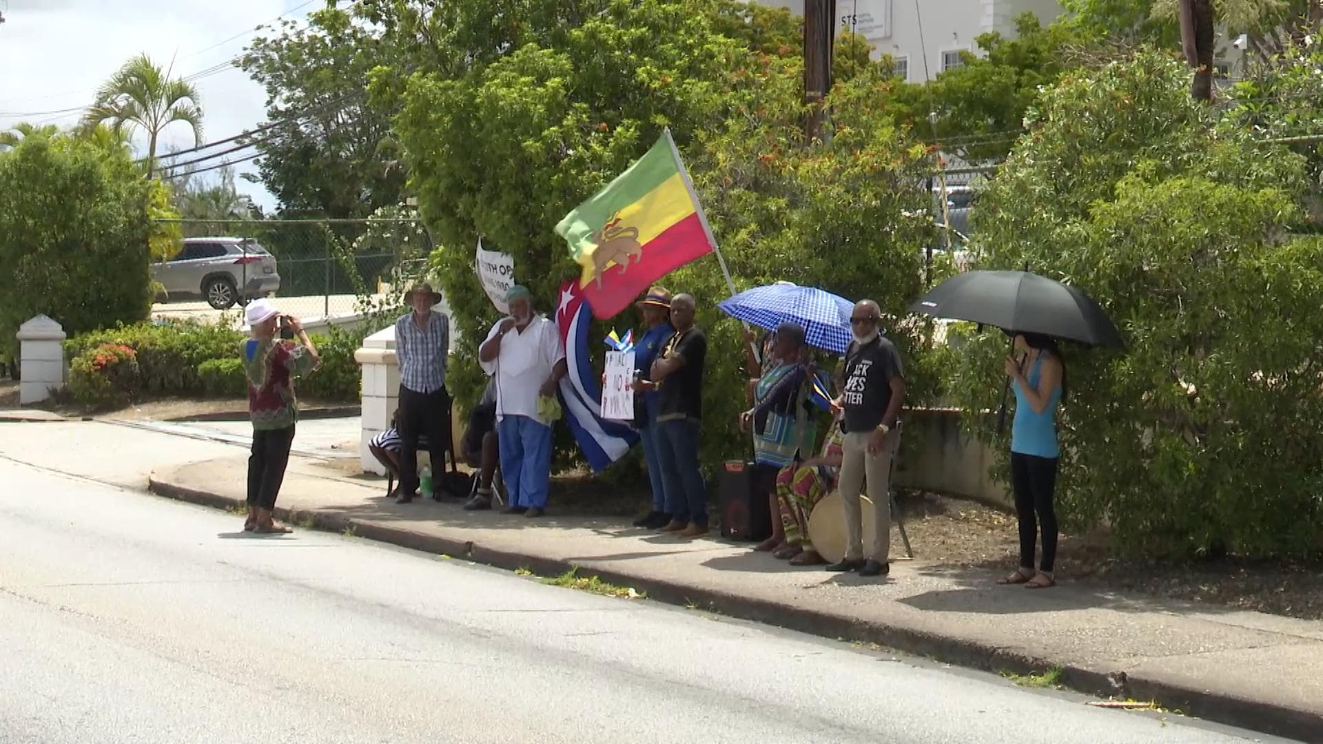 Activist calls for stronger regional support for Cuba
