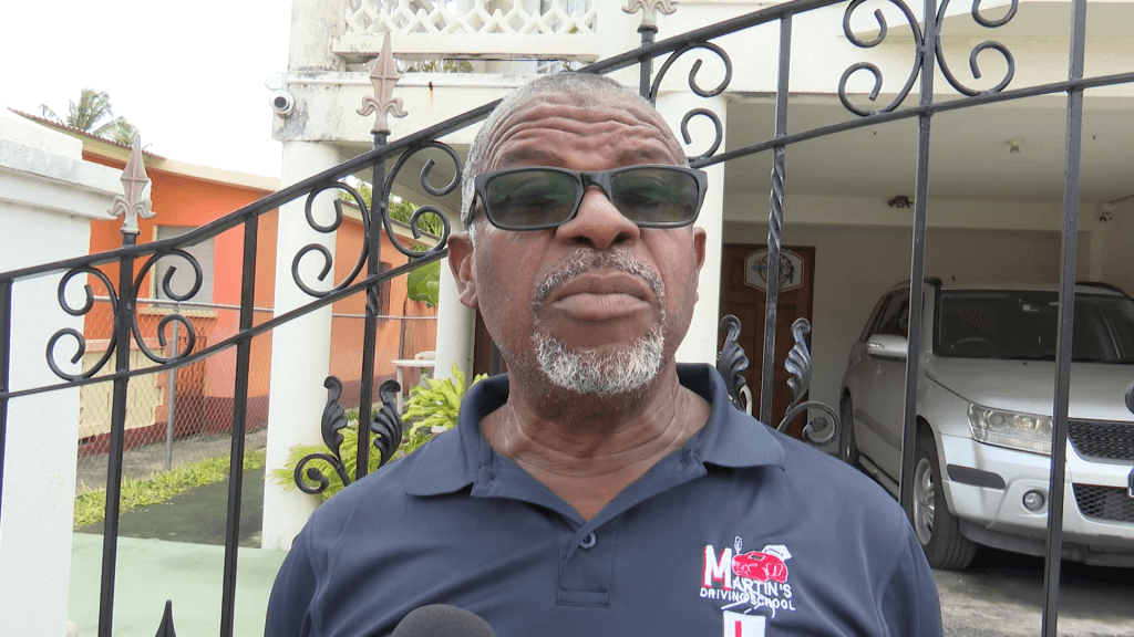 Bayland residents pay tribute to Sir Garfield Sobers