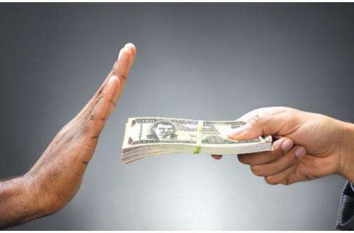 British man fined $50k for attempting to bribe Jamaican cop to avoid traffic ticket