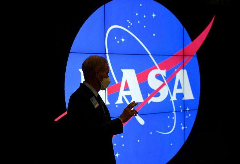 NASA ends mission after loss of Mars probe