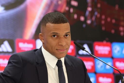 French Football Federation mulls legal action after Paraguay senatorâs racist remarks about Mbappe