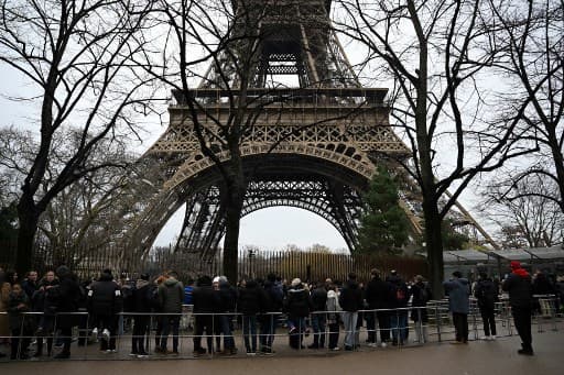 Eiffel Tower to close early as heatwave hits France: operator