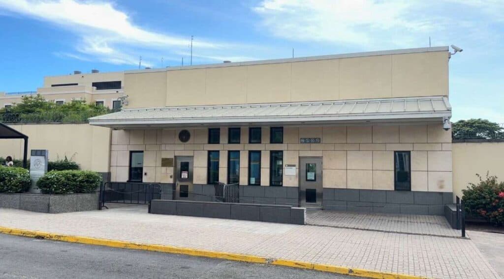 US Embassy warns Jamaicans not to ‘run off’