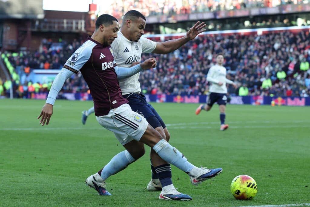 Manchester United sign Aston Villa midfielder Tielemans