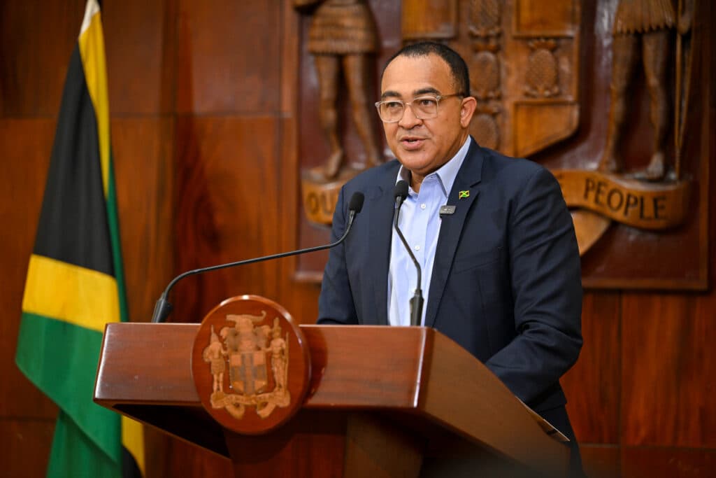 Over 40 Cuban doctors remain in Jamaica under new contracts
