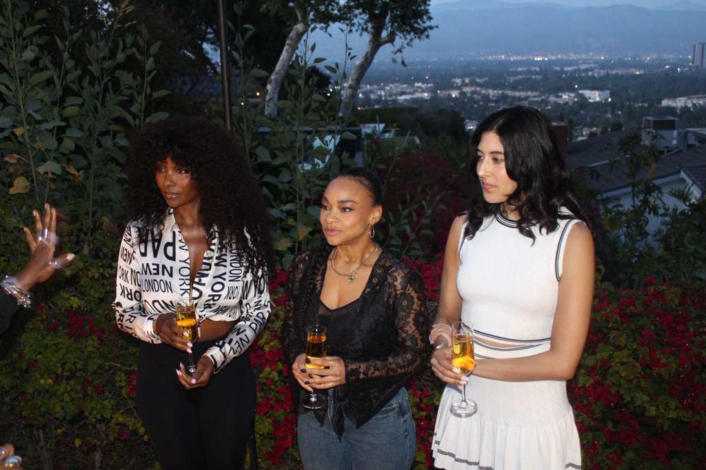 Jamaican actress Kenturah Hamilton stars in drama series ‘Through Thick & Sin’