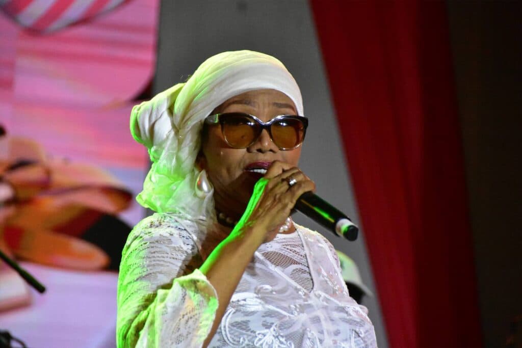 Marcia griffiths, third world put on a show!