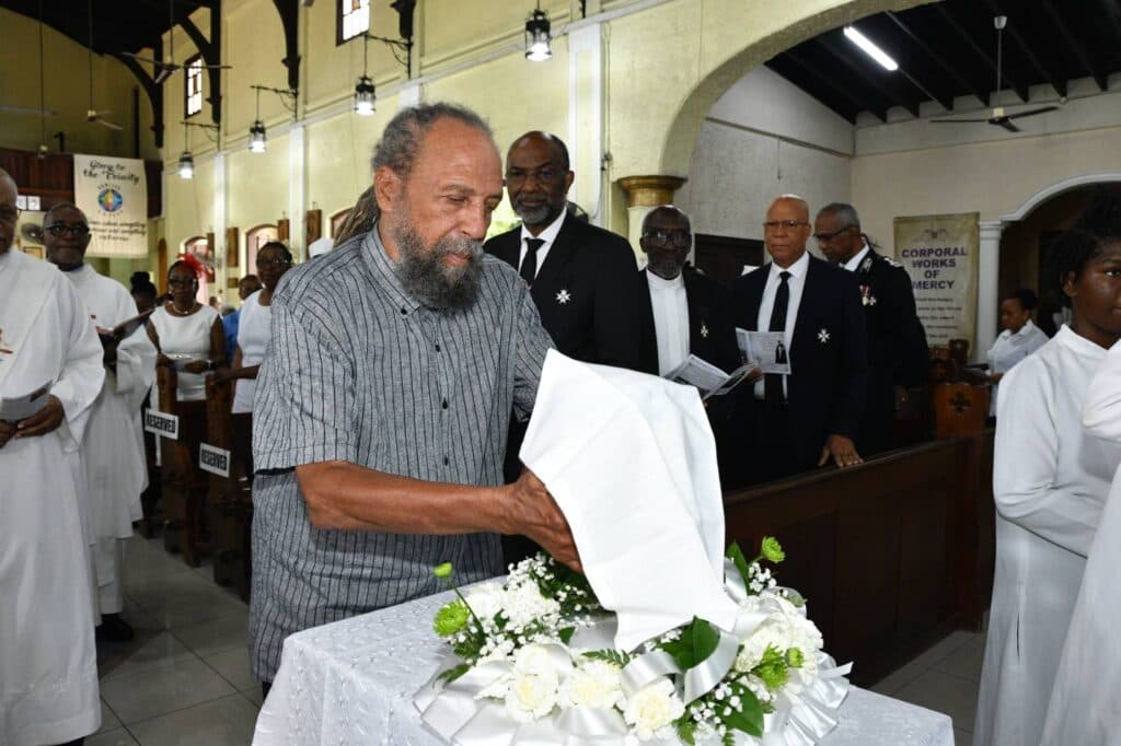 ‘A masterclass in selfless service’