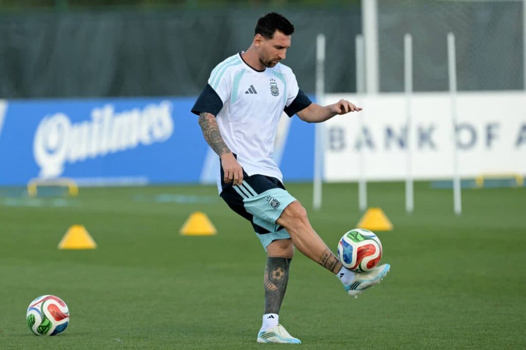 ‘Competitive animal’ Messi set for sixth World Cup