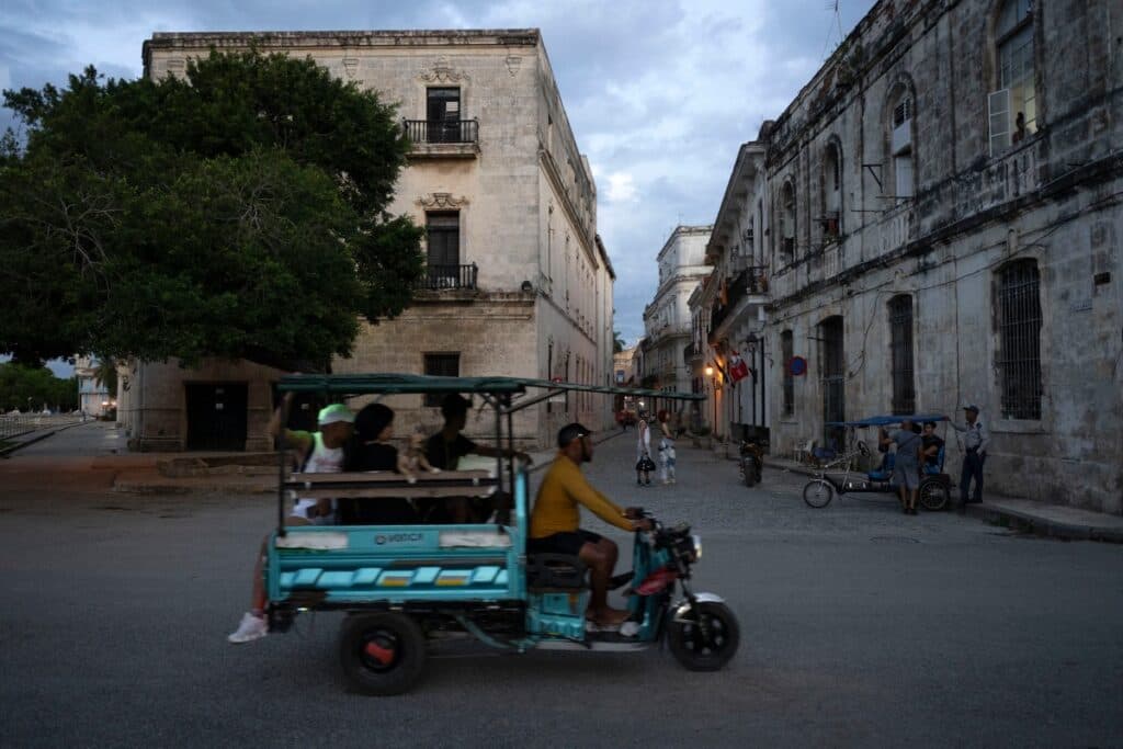 US imposes sanctions on Cuban state-owned oil company