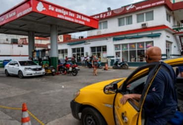 Bahamas urges citizens to avoid all non-essential travel to Cuba