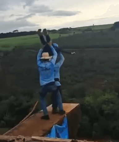 Woman dies after safety cord left off in Brazil rope jump