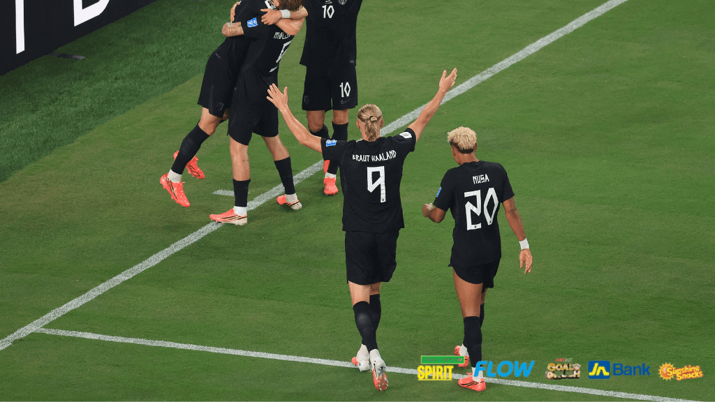 Norway beat Senegal 3-2 to reach World Cup last 32