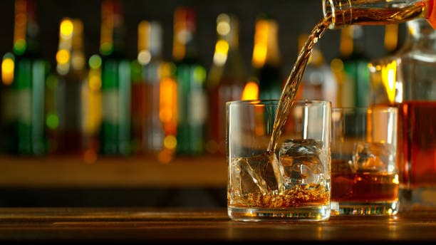 Paris bans alcohol consumption, sales amid heatwave