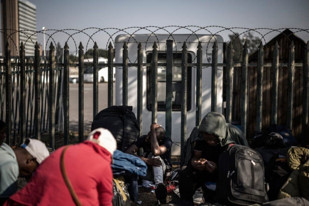 Thousands more head for South Africa’s borders amid migrant protests