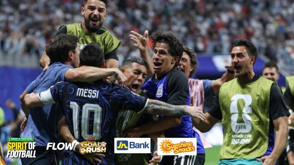 Argentina beat England 2-1 to reach World Cup final