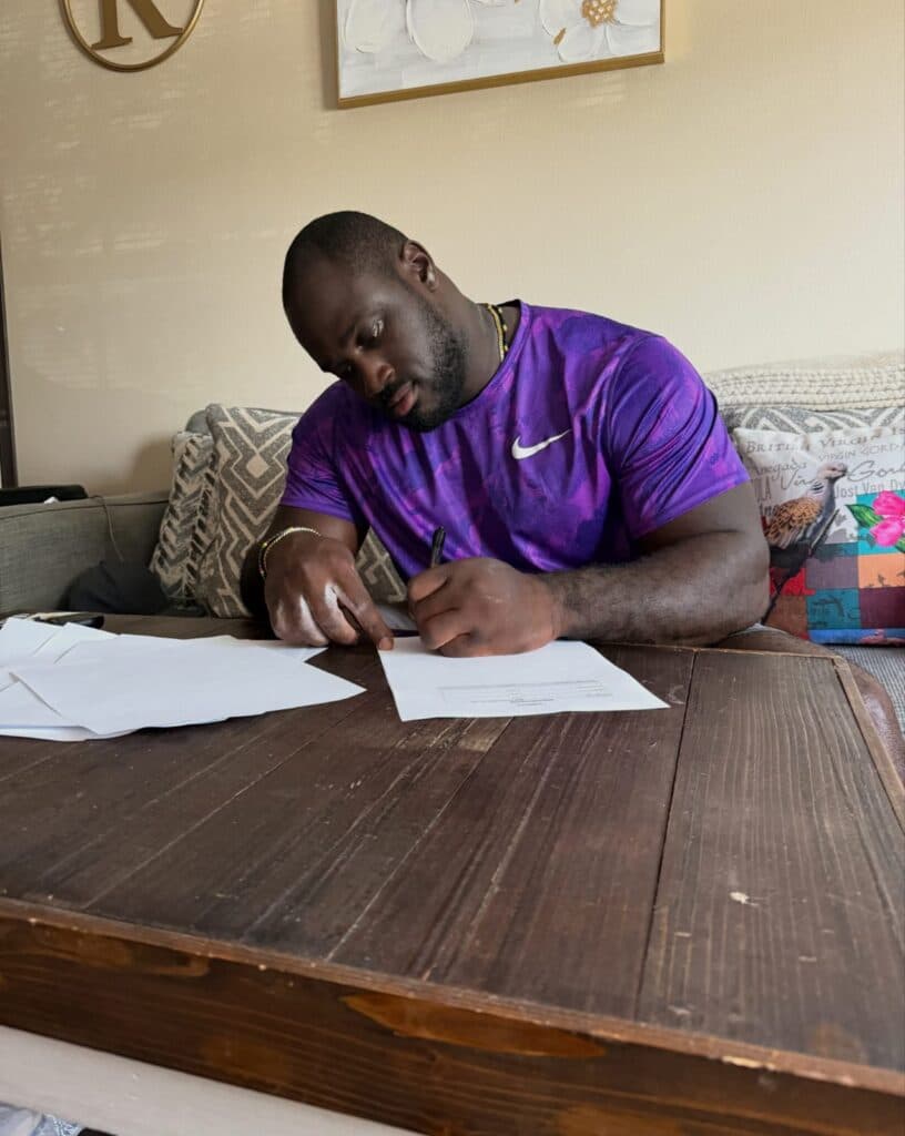 Rajindra Campbell signs with Nike