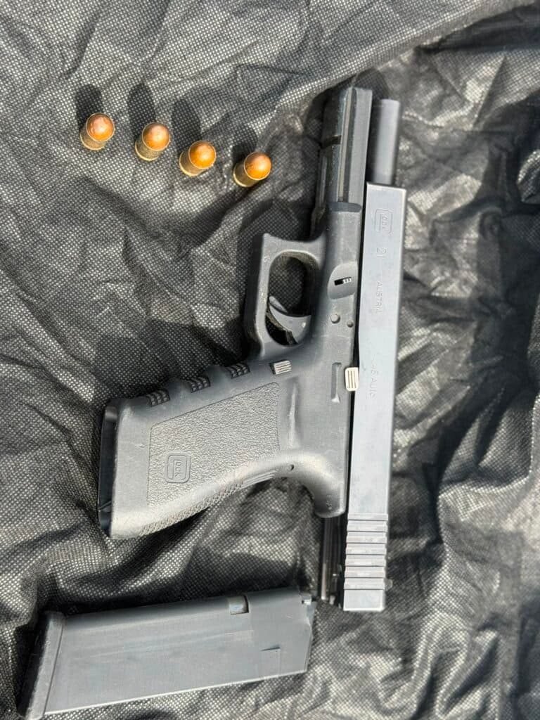 Man killed, firearm seized in Harbour View shootout