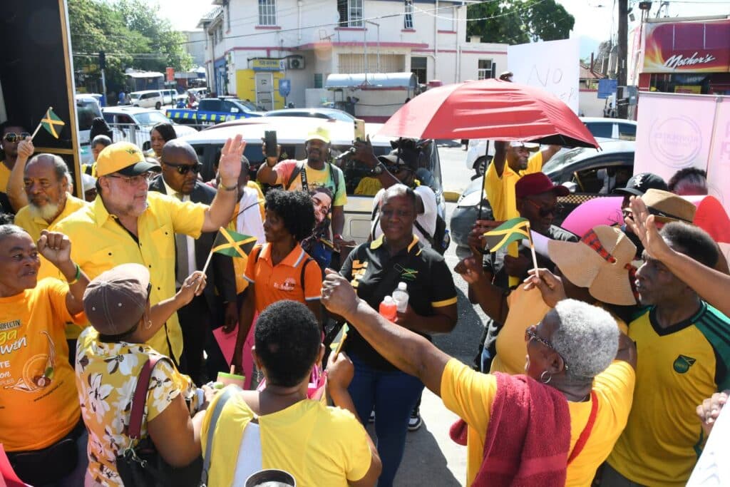 Protesters brave heat to stand against TCN deal and more