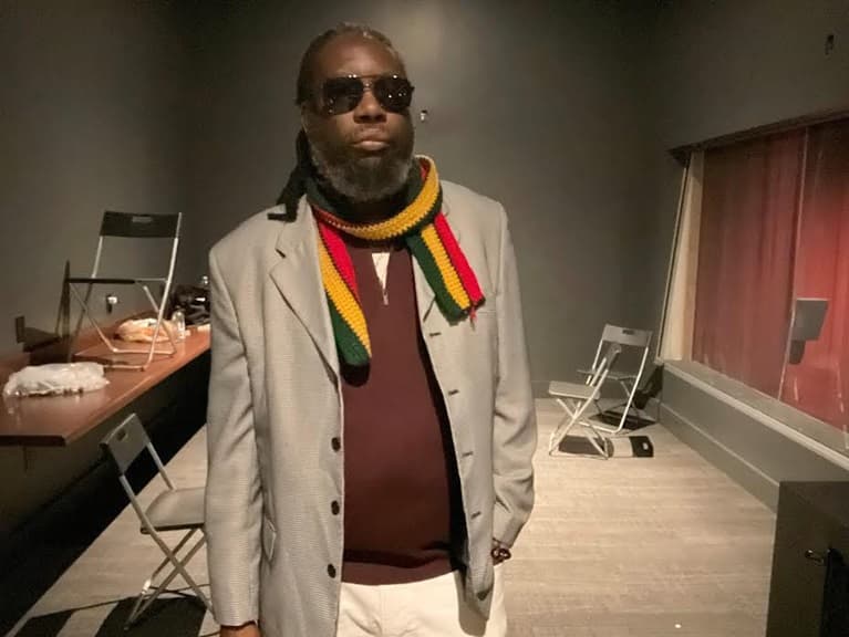 Ras Kronik ramps up promotion of āAgree to Disagreeā with new video