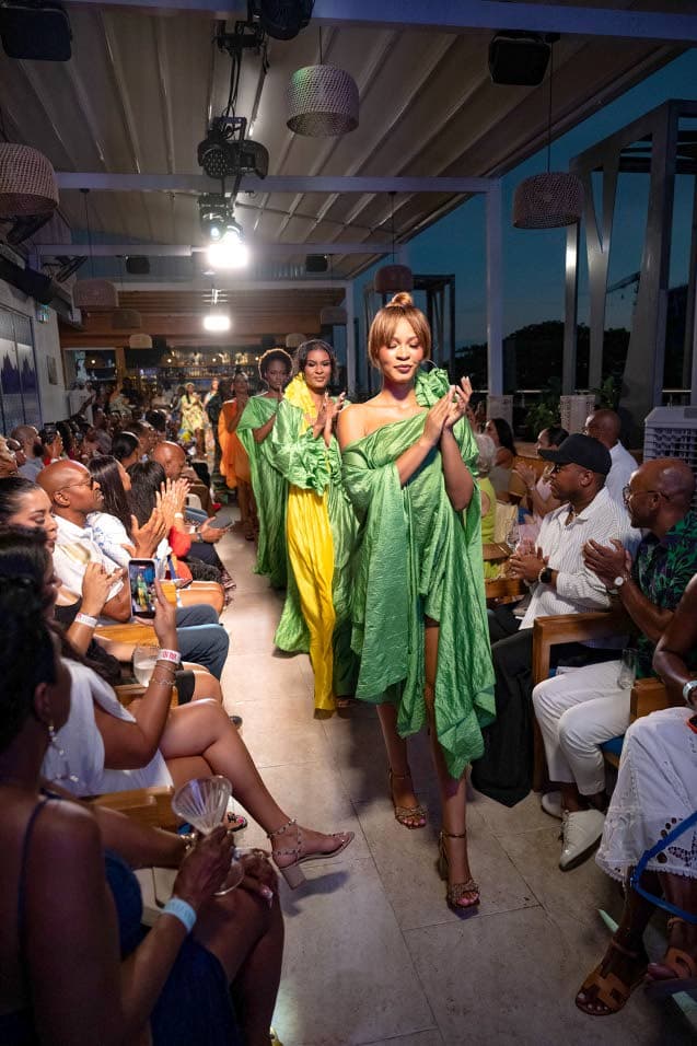 Lazuli presents TIMELESS RESORT by Neahlis