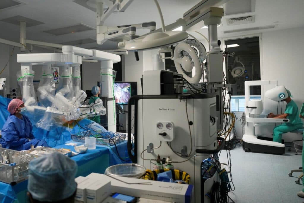 UK ‘surgeons of the future’ training with robots to perform surgery