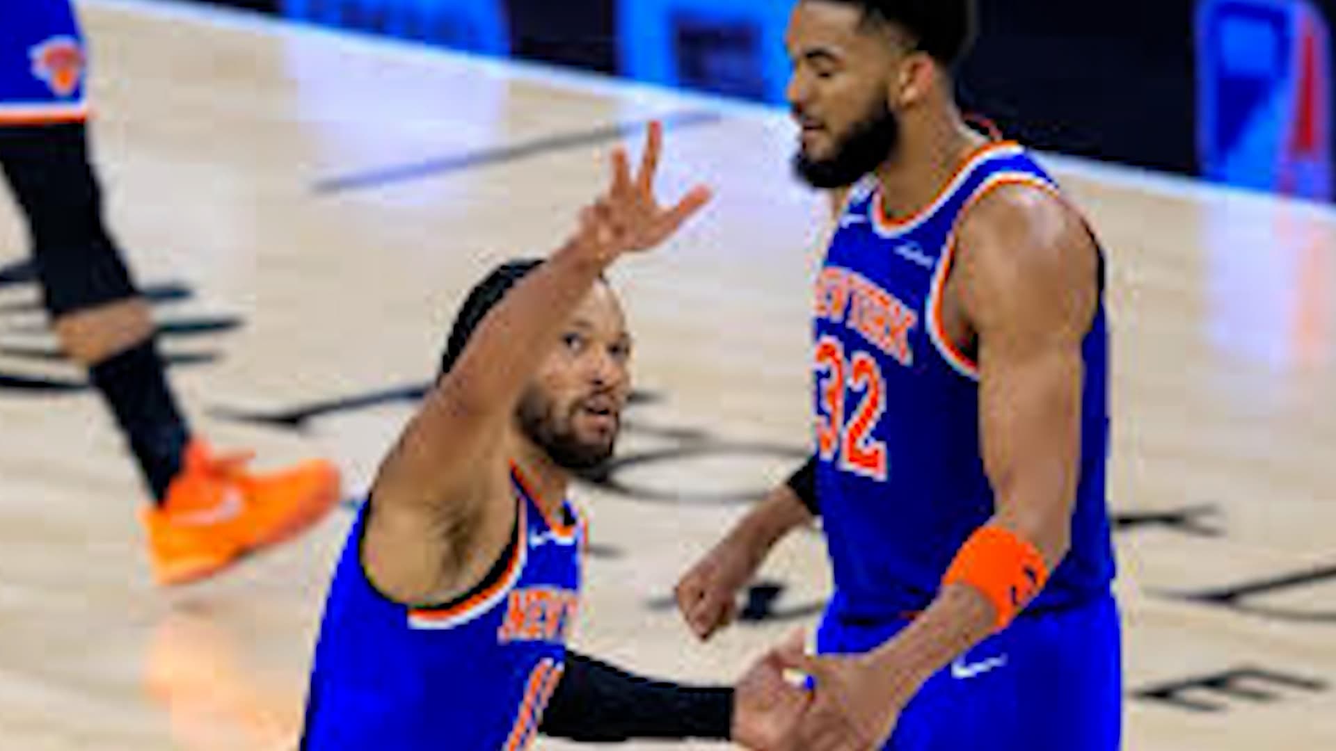 Knicks Edge Spurs For 2-0 NBA Finals Lead
